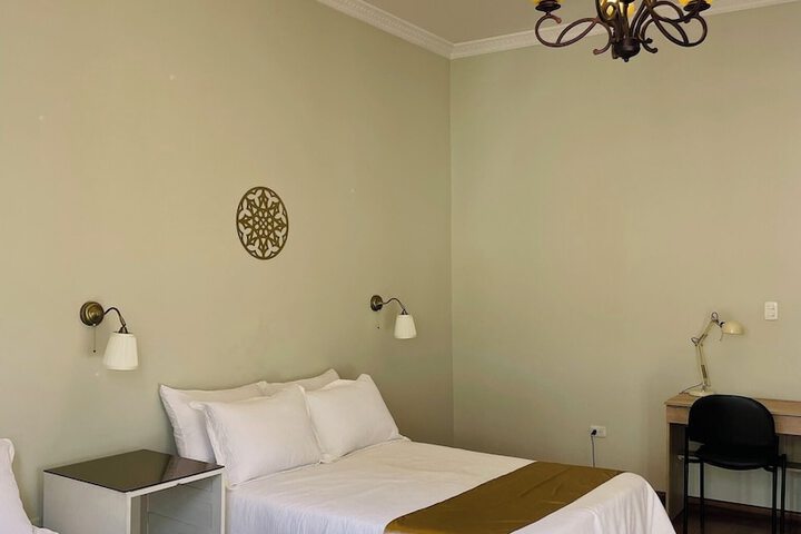 Room 7 of 37