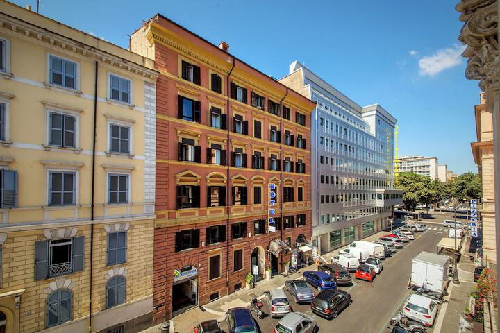 Hotel 54 of 56