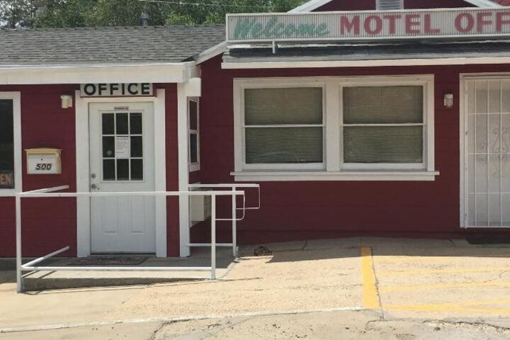 PINE VIEW MOTEL