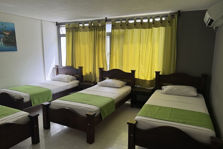 Room 4 of 31