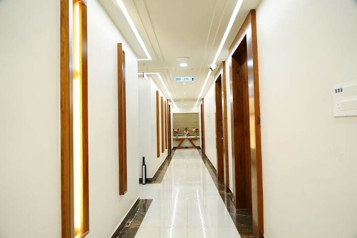 Room 16 of 27