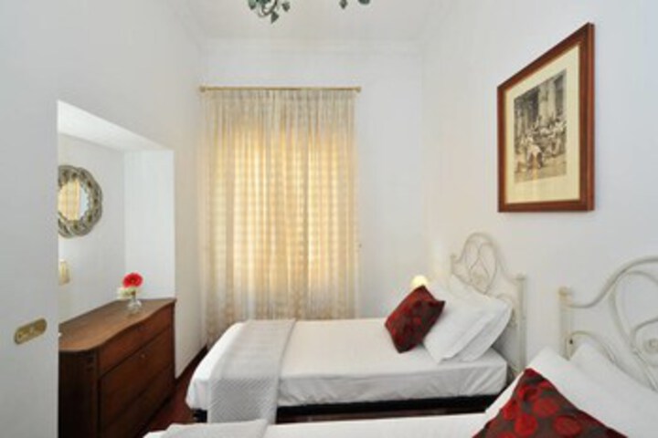 Photo of Elegant and Large 3beds Flat Beside Piazza Popolo