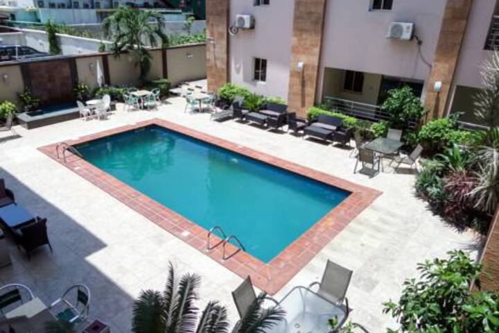 Pool 18 of 18