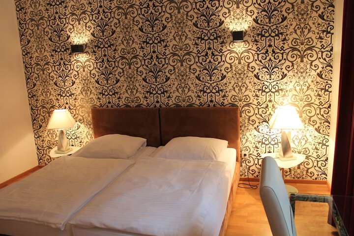 Room 22 of 57