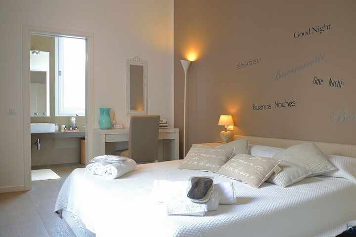 Room 21 of 56