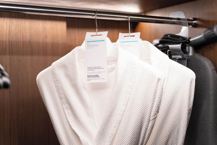 Room amenity