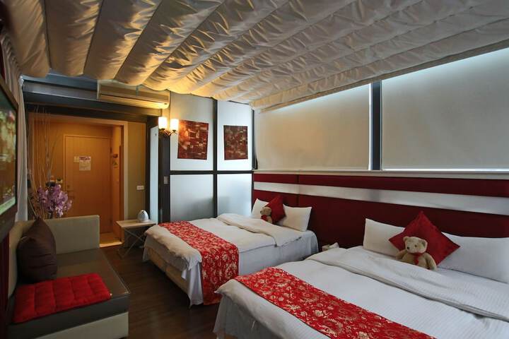 Room 38 of 115