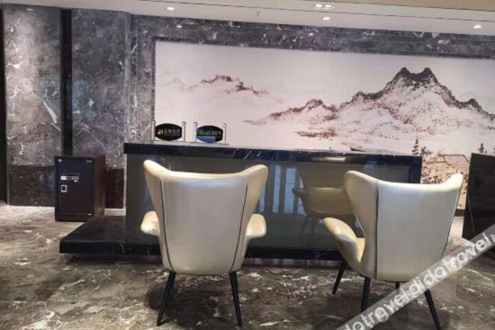 Hotel Interior 26 of 33