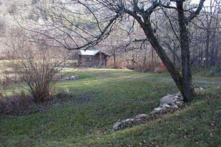 Property Grounds 25 of 32