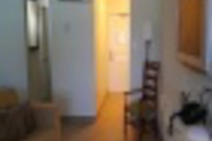 Room 74 of 695