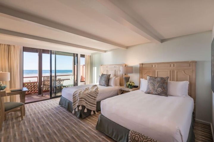 Room 21 of 426