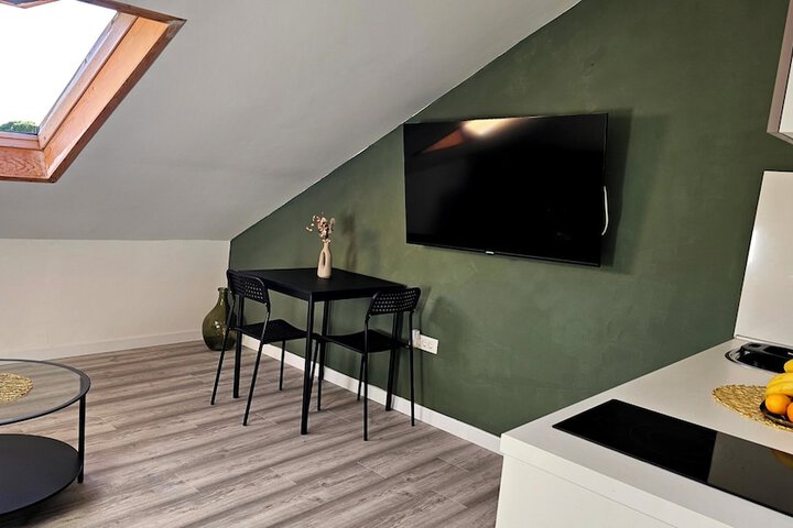 Room 64 of 140