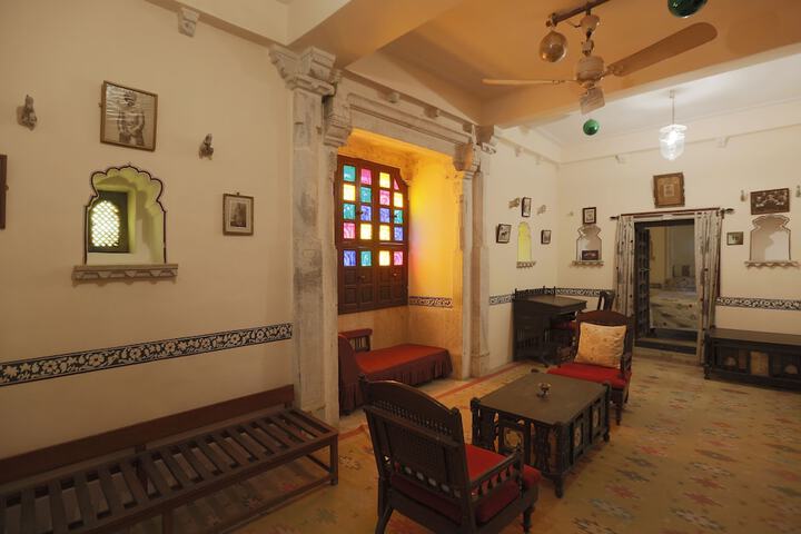Room 26 of 140