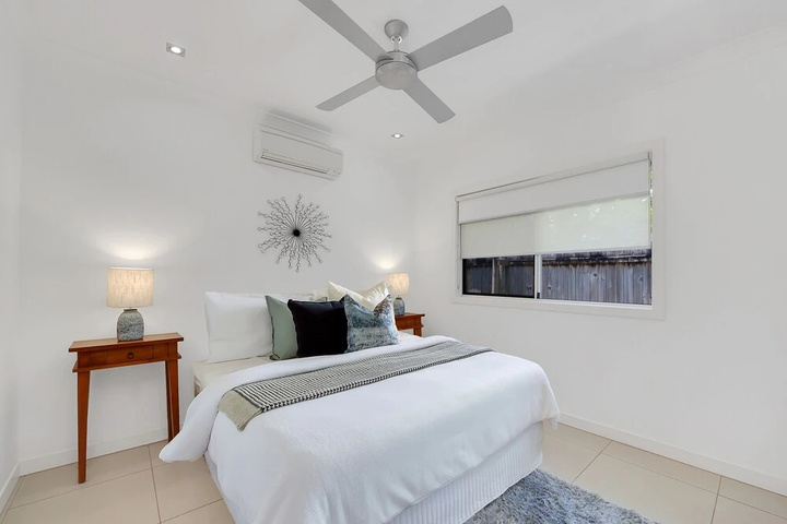Room 4 of 22