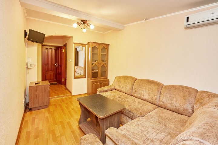 Room 14 of 62