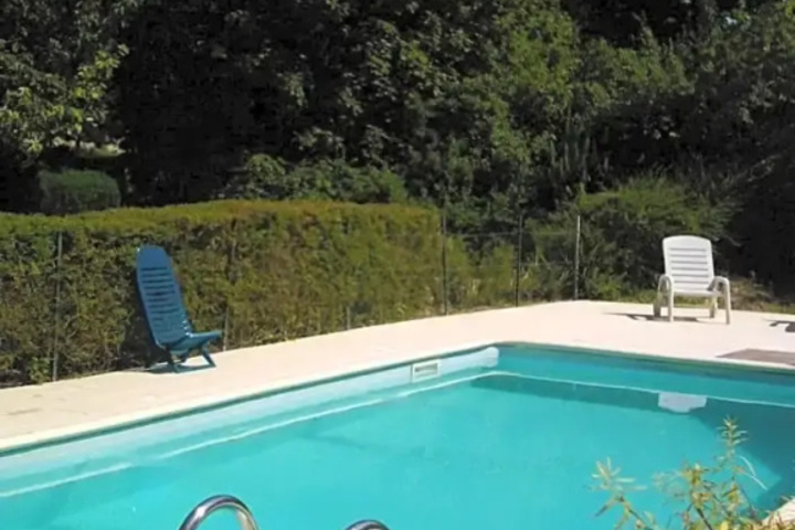 Pool 9 of 12