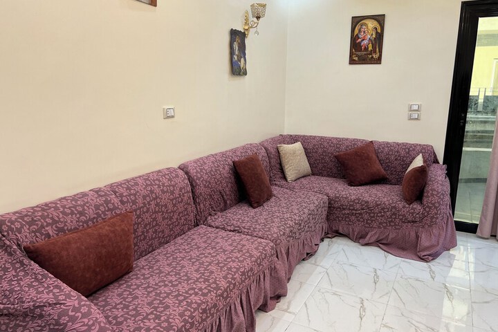 Room 4 of 22