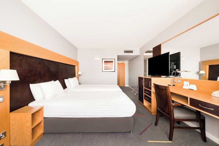 Room 36 of 99