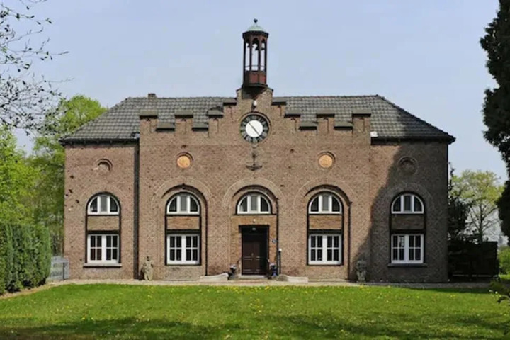TAGUNGSHOTEL SCHLOSS GNADENTHAL