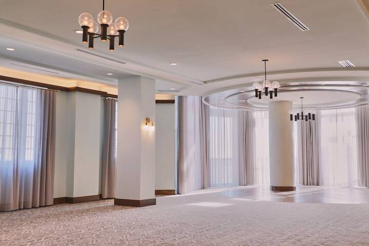 Indoor wedding