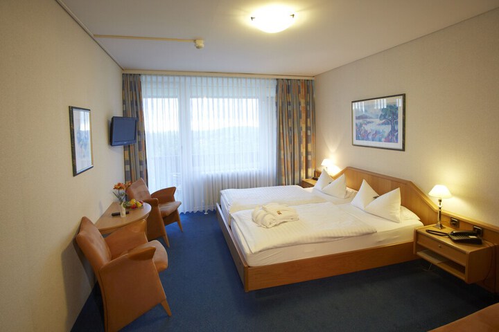 Room 3 of 29