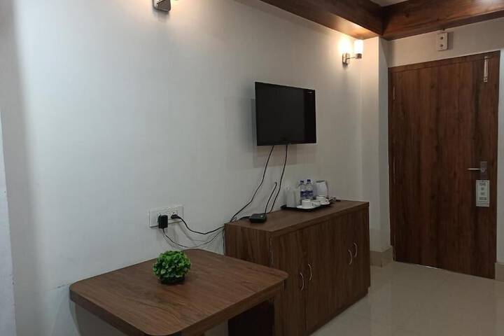 Room 19 of 35