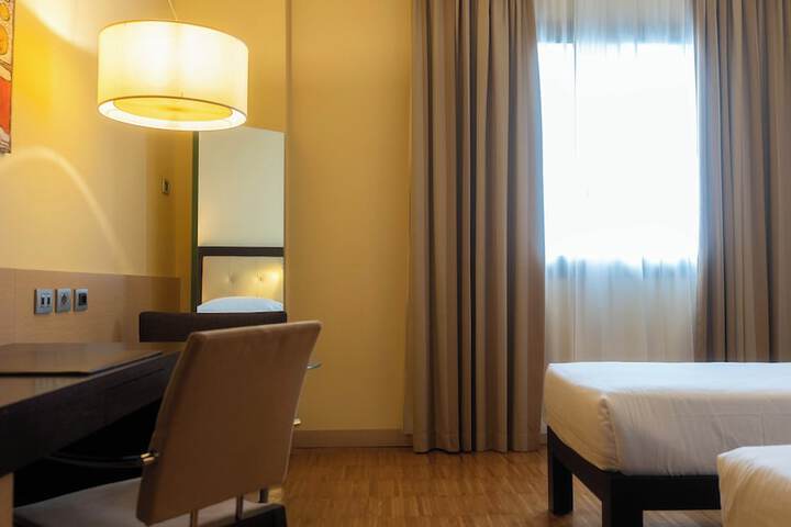 Room 29 of 132
