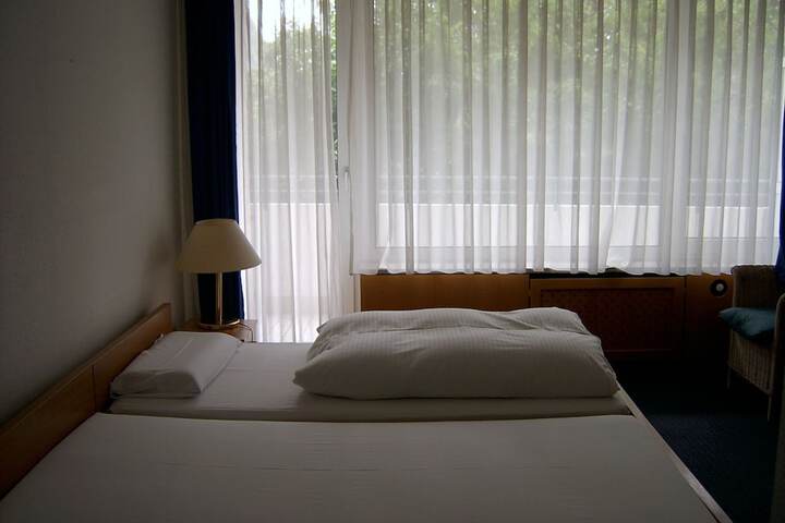 Room 5 of 26