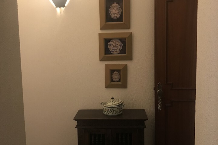 Room 18 of 98