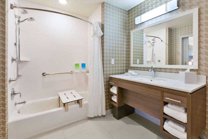 1 King Bed Studio Suite (2 of 6)
