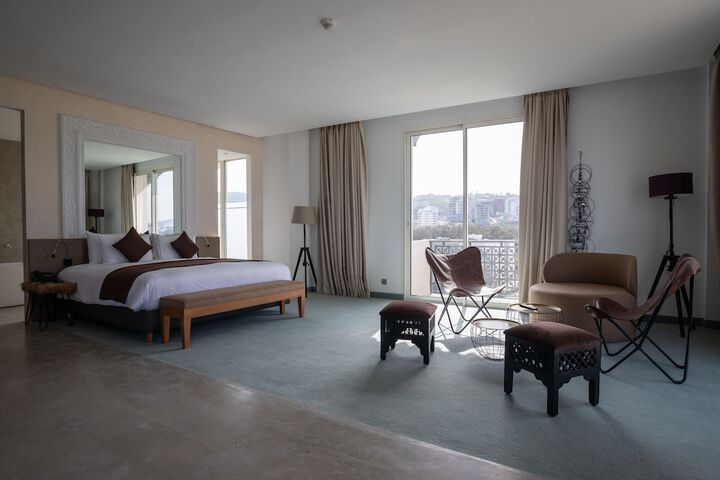 Room 5 of 51