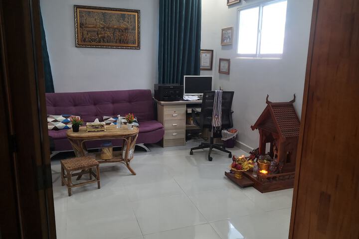 VILLAGE POTTERY GARDEN VILLA