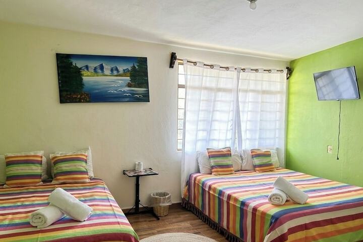 Room 13 of 28