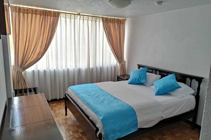 Room 8 of 32