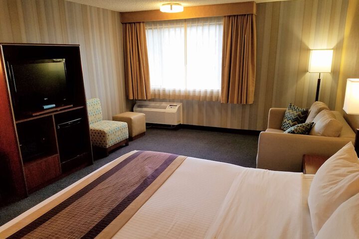 Best Western Cascadia Inn, Your Home Away from Home