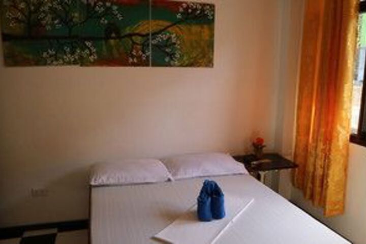 Room 16 of 31