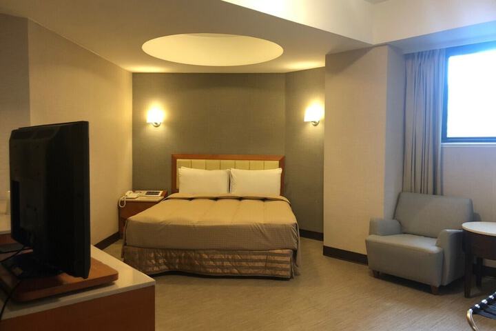 Room 29 of 80