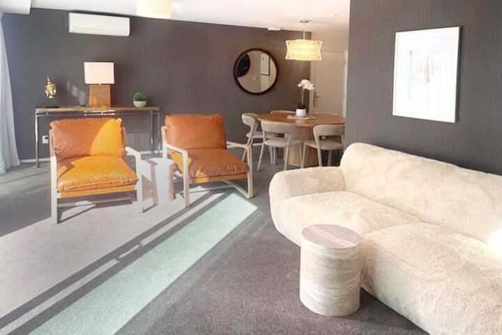Room 42 of 71