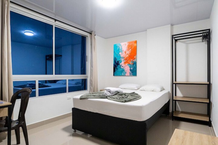 Room 46 of 122