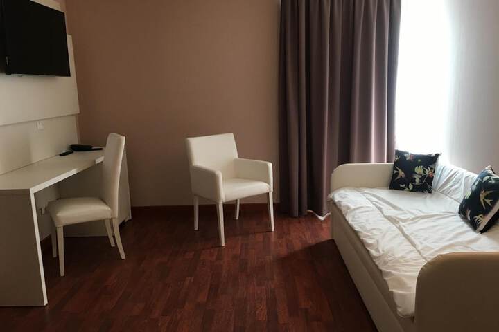 Room 15 of 64