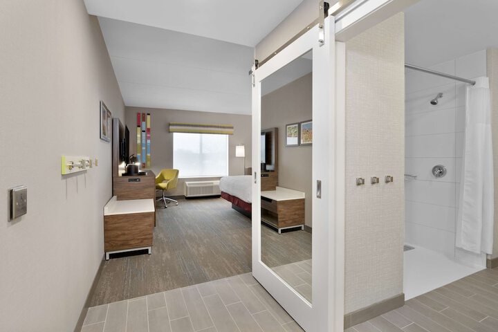 Room 20 of 44