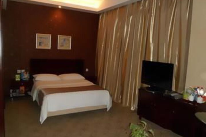 Room 28 of 50