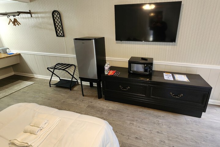 Room 14 of 37