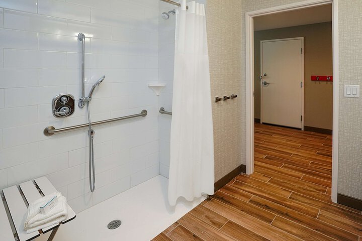 Bathroom shower