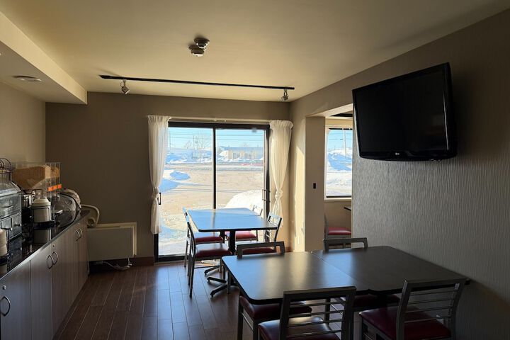Hotel Interior 11 of 31