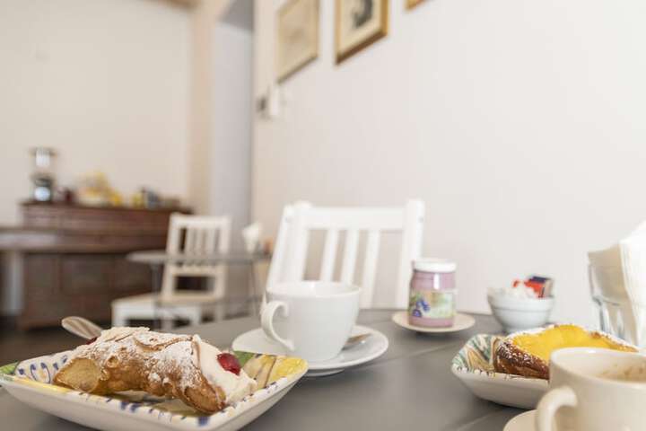 Breakfast/Coffee Service 50 of 53