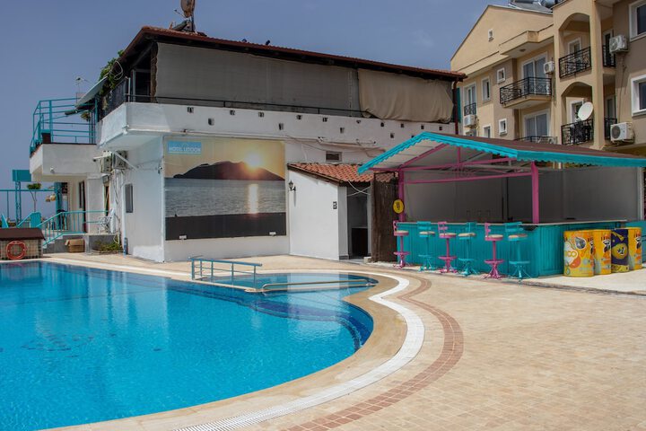 Pool 46 of 105