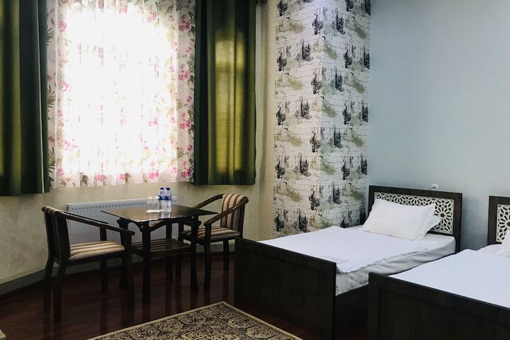 Room 16 of 23