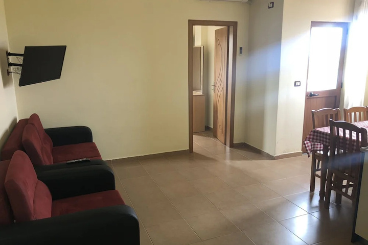 Room 2 of 26