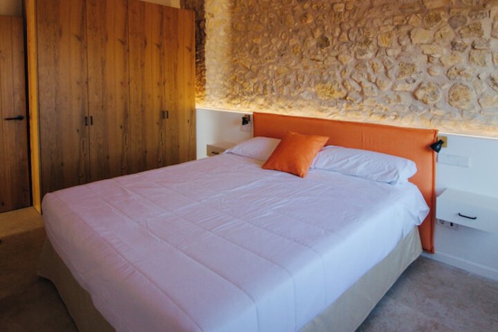 Room 7 of 26